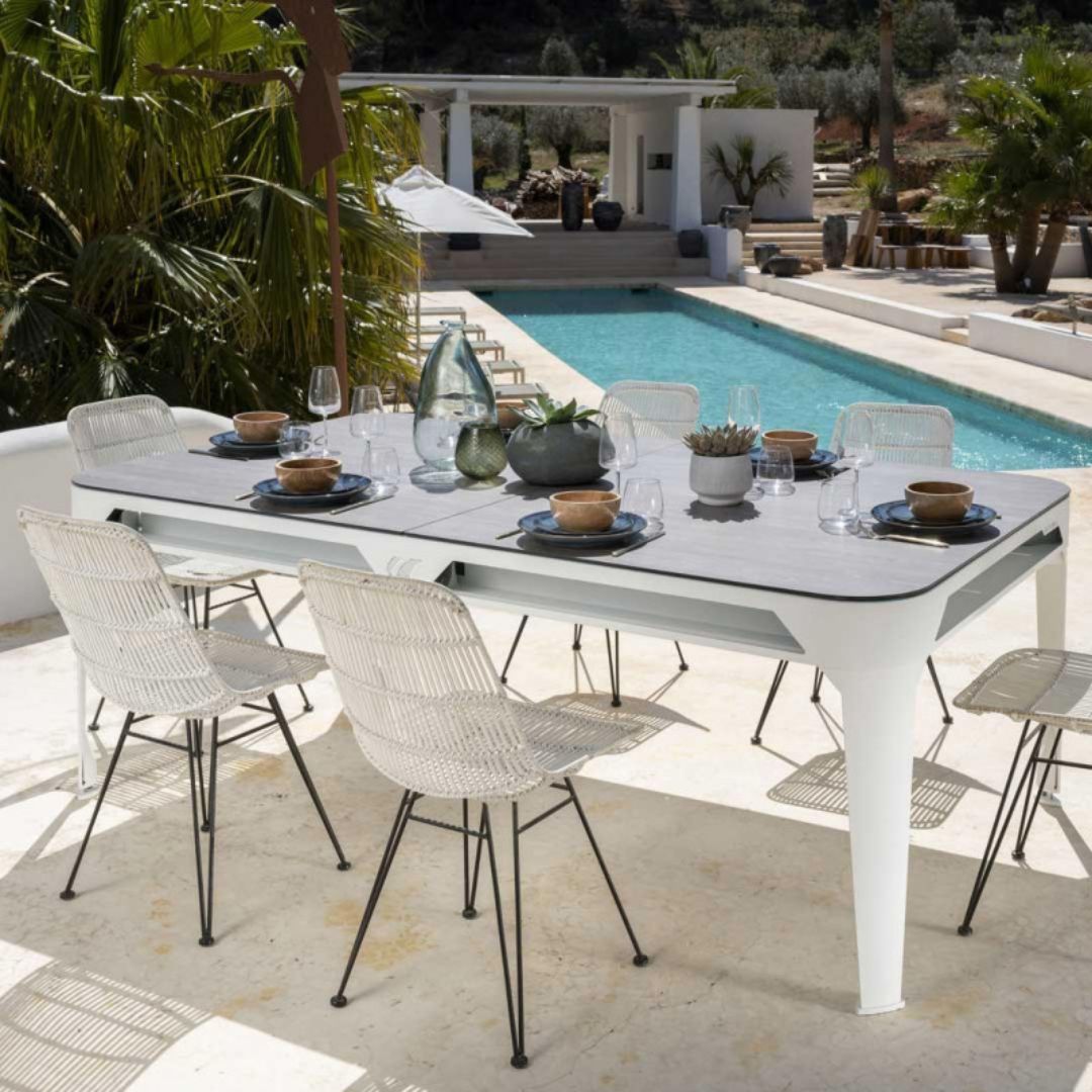 Hyphen Outdoor Pool Table